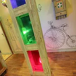 بيت شباب Lavender Circus Hostel, Doubles & Ensuites بودابست