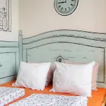 Lavender Circus Hostel, Doubles & Ensuites بيت شباب بودابست