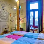 بيت شباب Lavender Circus Hostel, Doubles & Ensuites *