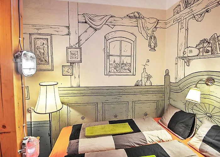 Lavender Circus Hostel, Doubles & Ensuites * Будапешт