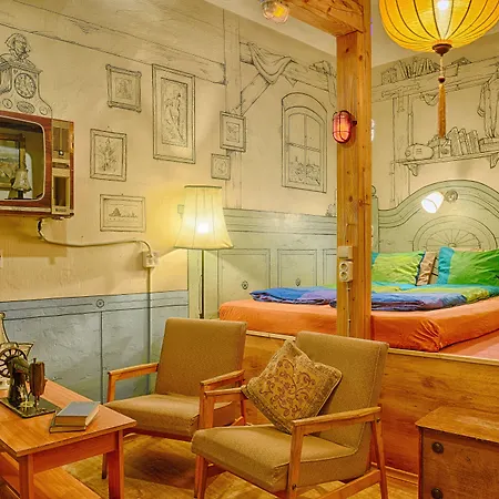 Ostello Lavender Circus Hostel, Doubles & Ensuites *