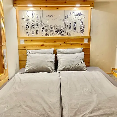 Lavender Circus Hostel, Doubles & Ensuites * Βουδαπέστη