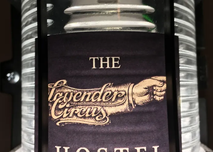 Lavender Circus Hostel, Doubles & Ensuites * Будапешт