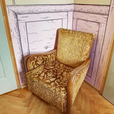 אכסניה Lavender Circus Hostel, Doubles & Ensuites בודפשט